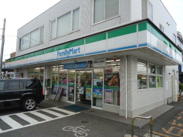 ファミリーマート久米川辻店：2473m