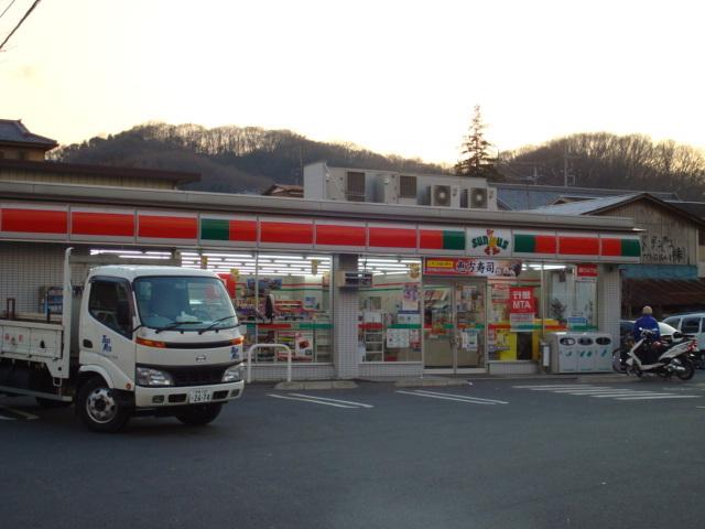 サンクス稲城大丸店：357m