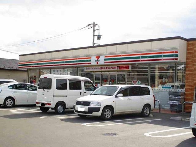 セブンイレブン：650m