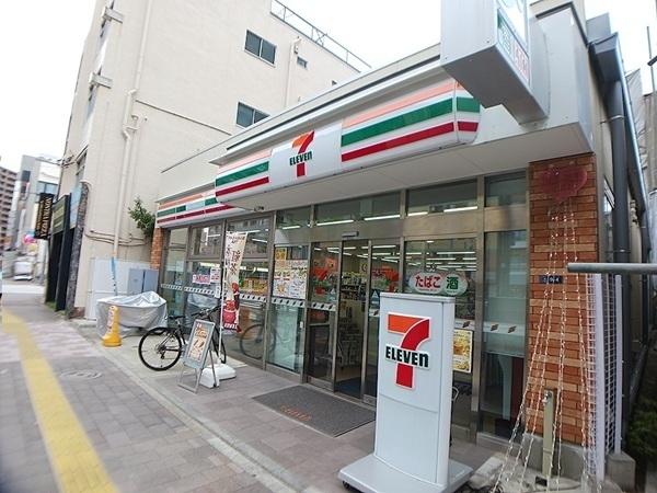 セブンイレブン台東三ノ輪１店：113m
