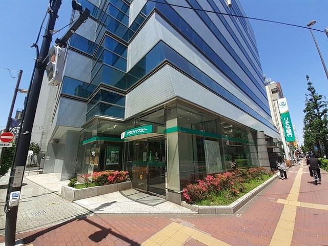 りそな銀行本郷支店：180m
