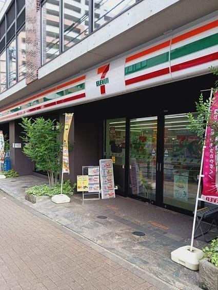 セブンイレブン上池袋４丁目店：127m