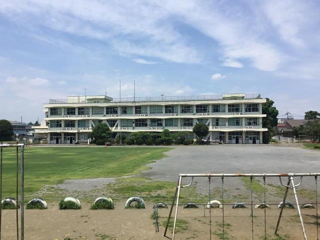 日野市立滝合小学校：786m