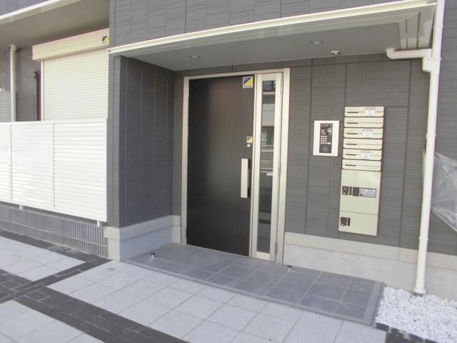 クヴァルチーラ奥戸（107） エントランス