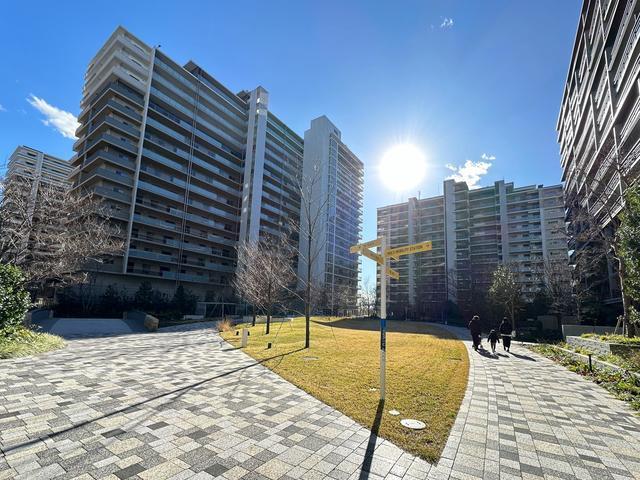 ＨＡＲＵＭＩ　ＦＬＡＧ　ＳＵＮ　ＶＩＬＬＡＧＥ　Ｄ棟（1105） 共有部分