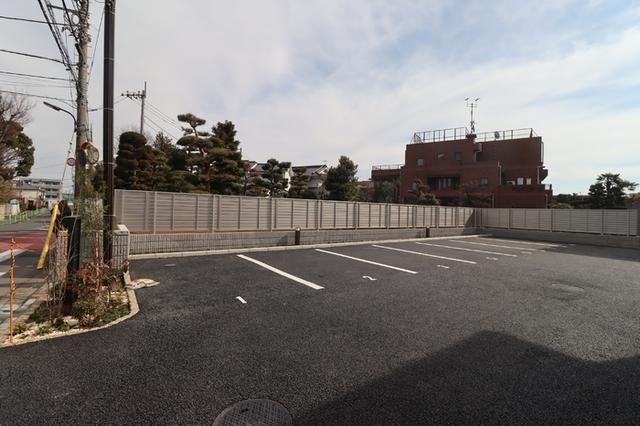 ペニーレーン石神井台　A棟（101） 駐車場
