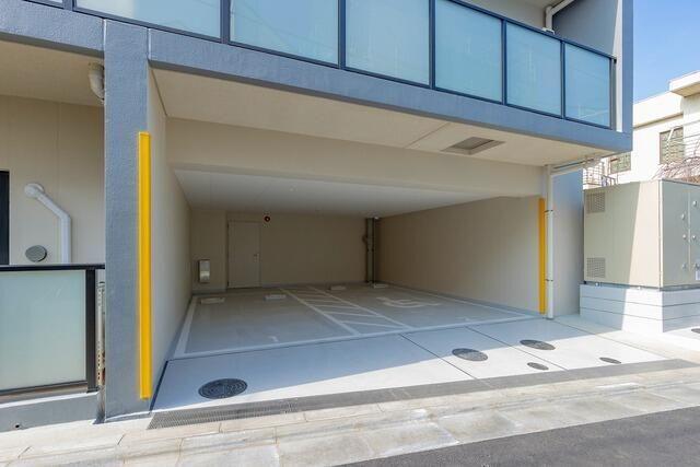 中野区野方マンション 駐車場