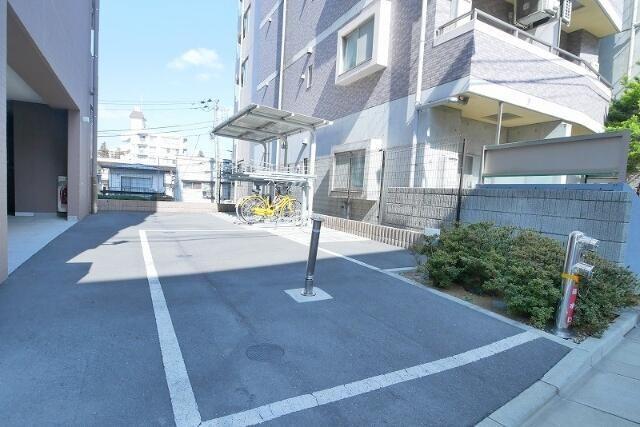 練馬区関町北マンション 駐車場