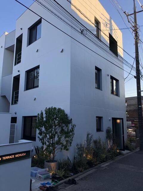 ＧＲＥＥＮ　ＴＥＲＲＡＣＥ　ＫＩＣＨＩＪＯＪＩ（203） 外観