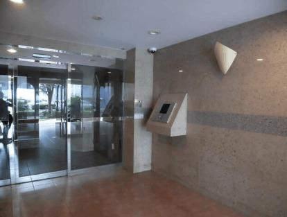 渋谷区初台マンション エントランス