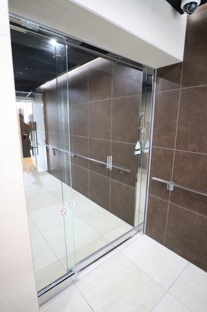 中野区新井マンション エントランス