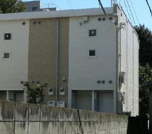 レオネクスト六番館（104） エントランス