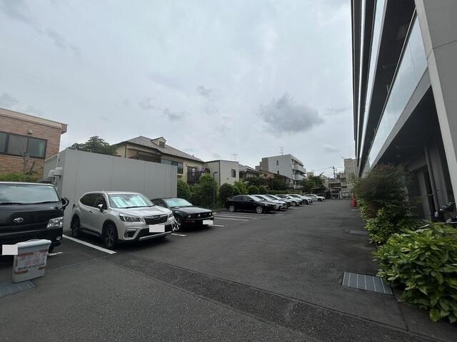 豊島区上池袋マンション 駐車場