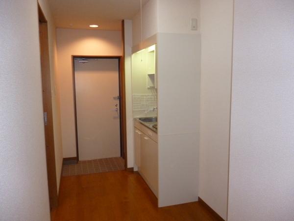 スカイヒルズ水辺の森（405） 玄関