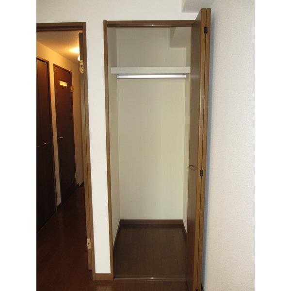 ディノ馬町（301） 収納