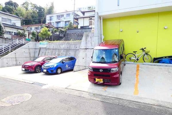 エイジス赤迫（304） 駐車場