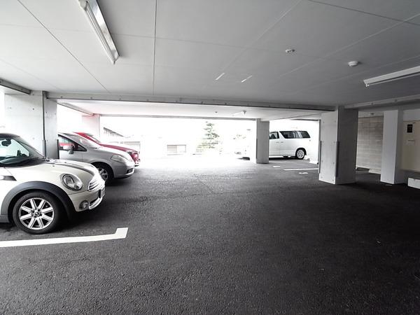 ステージ・Ｆ（401） 駐車場