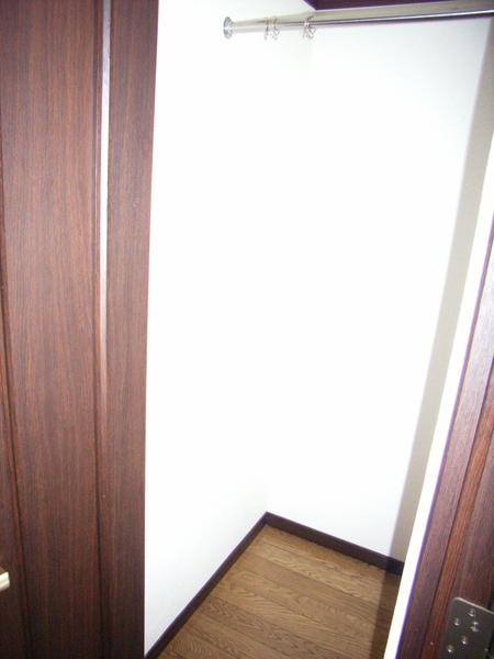 ライオンズマンション諏訪神社前（502） 収納