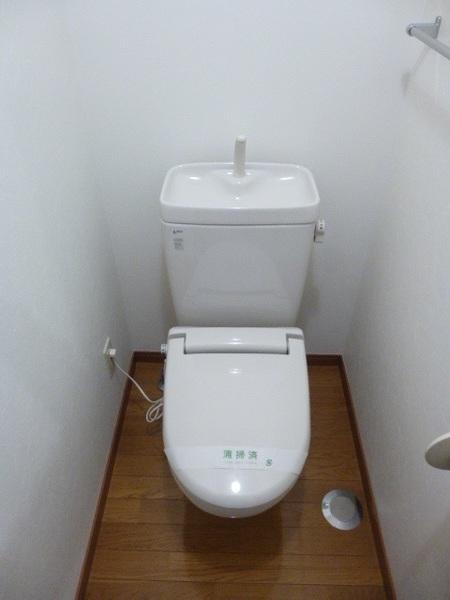 エススリーでじま（606） トイレ