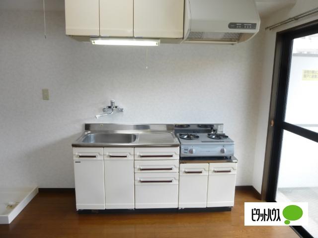 クオーレ中川（302） キッチン