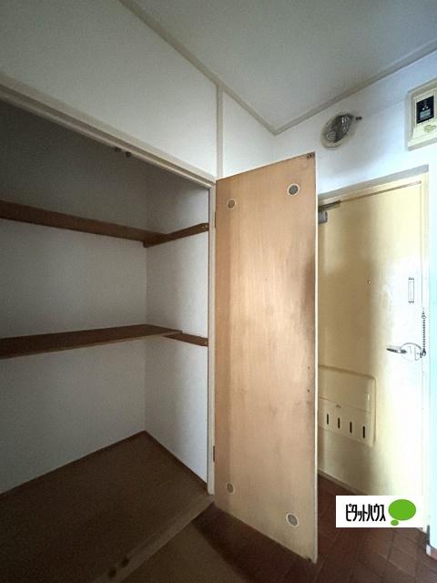 長崎市宝町マンション 玄関