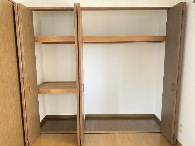 ＡＳＫ岩屋（301） 収納