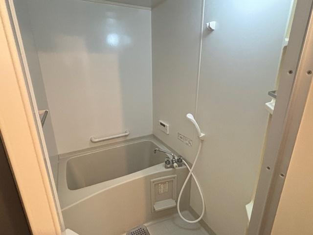 フローラ中里（102） 部屋画像