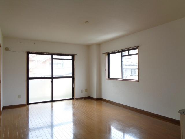 ヤマトビル（301） リビング
