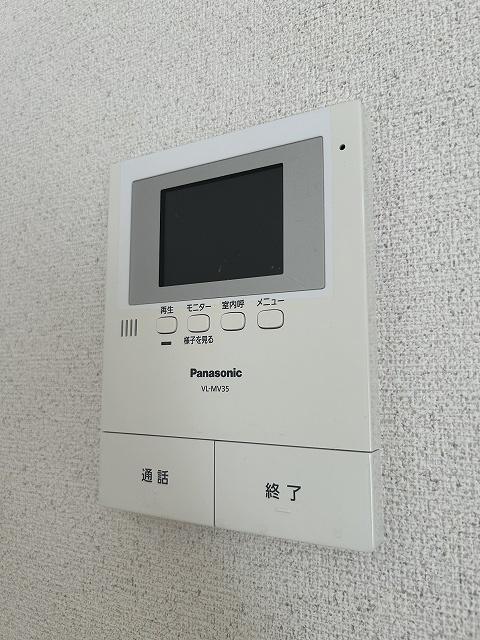 ボーンジュエーリ（102） セキュリティ