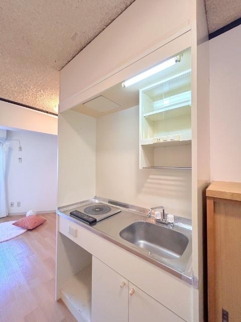 デルフィーノ坂本（401） キッチン
