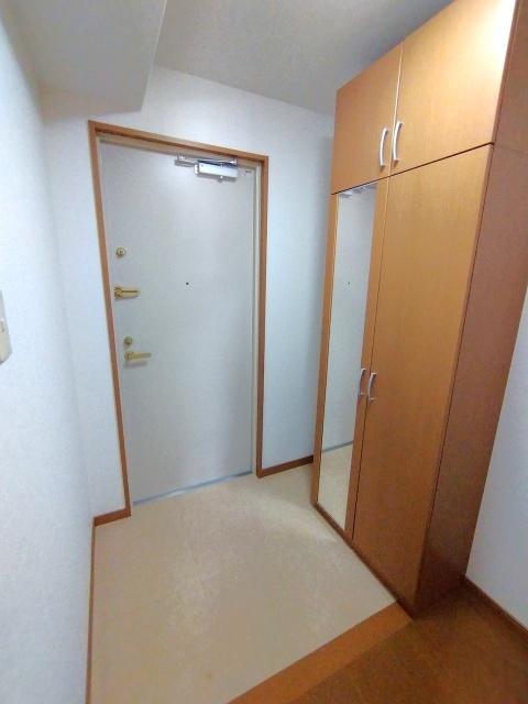 第11森谷ビル（402） 玄関