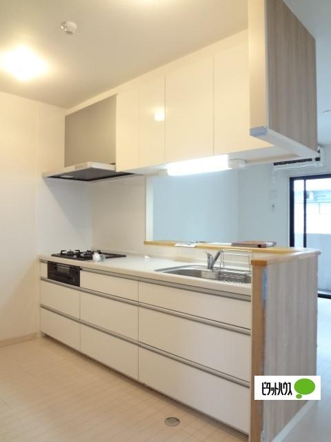 modern palazzo 文教（501） キッチン