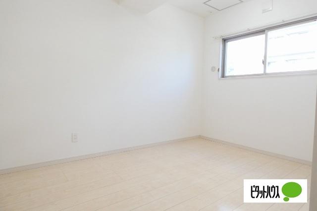 ケイズ・ヴィラ（702） その他