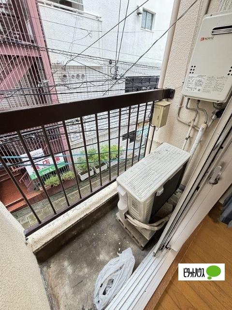 福華源ビル（31） バルコニー