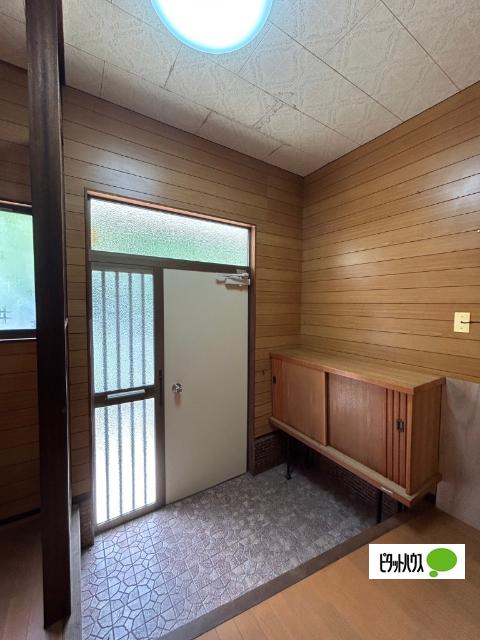 坂本３丁目戸建（-） 玄関