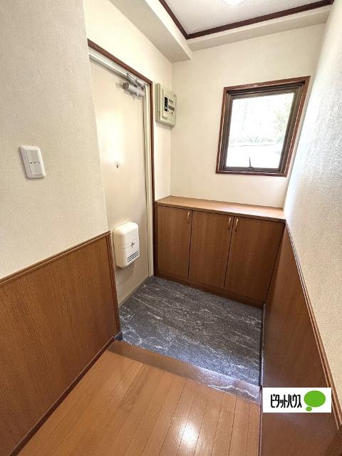 アサヒツインハイツ（304） 玄関