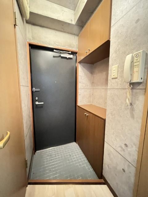 クレインコート東園（405） 玄関