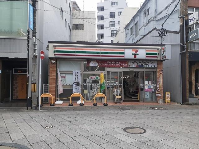 セブンイレブン長崎鍛冶市通り店：146m