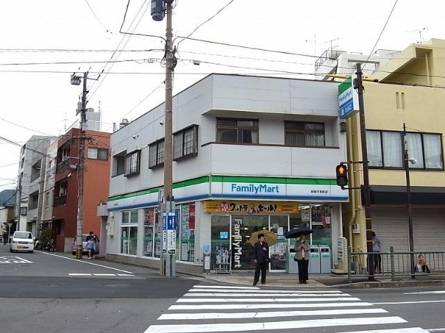 ファミリーマート長崎平和町店：470m