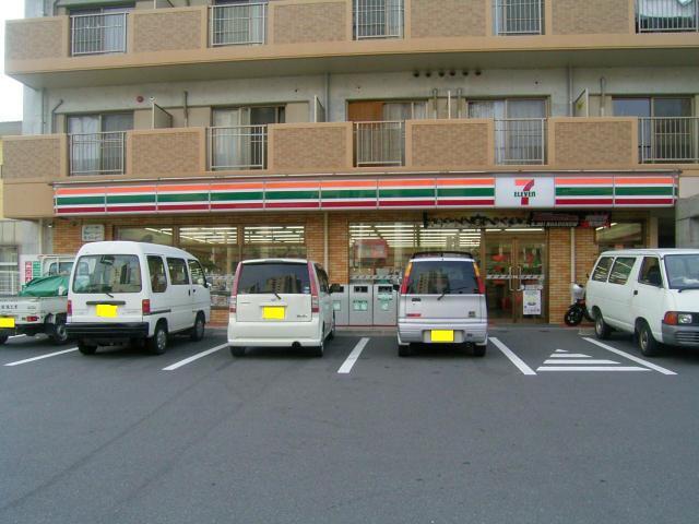 セブンイレブン長崎清水町店：836m