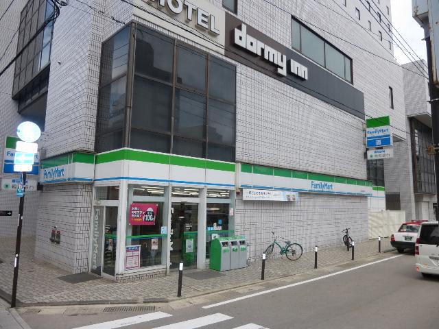 ファミリーマート長崎銅座町店：141m
