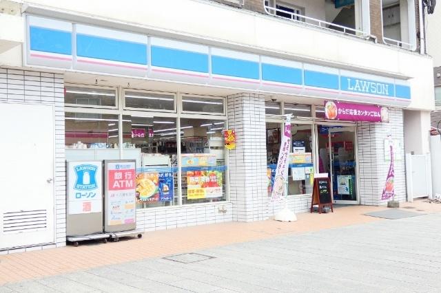 ローソン長崎湊公園前店：617m