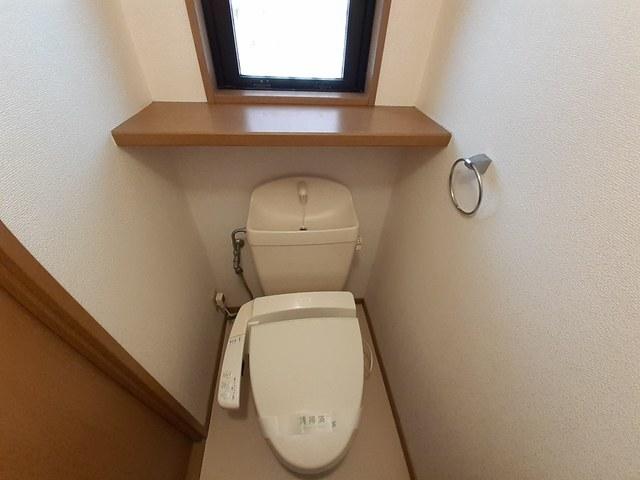 ブランドール大井手（402） トイレ