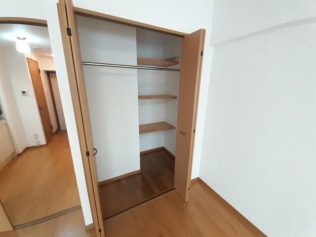 ブランドール大井手（503） 収納