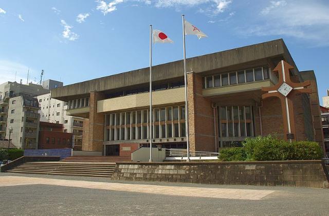 長崎市公会堂：222m