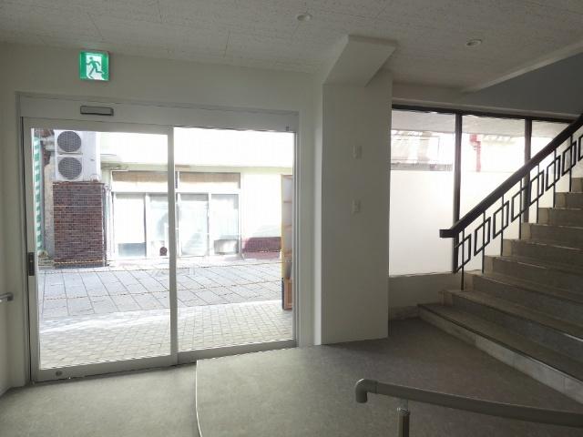 中華街ビル（4F） ロビー