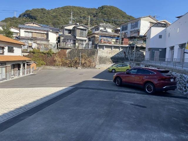 Ａｍｉｔｙ　ＣＲＯＳＳ（106） 駐車場