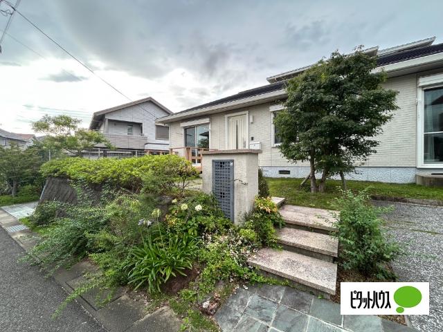 泉１丁目戸建（住吉の杜） エントランス