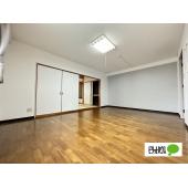 ５F　室内