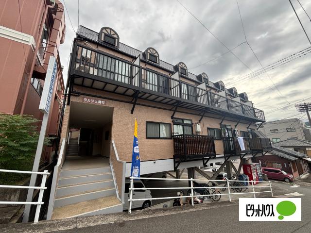 ラルジュ岡町（103） エントランス